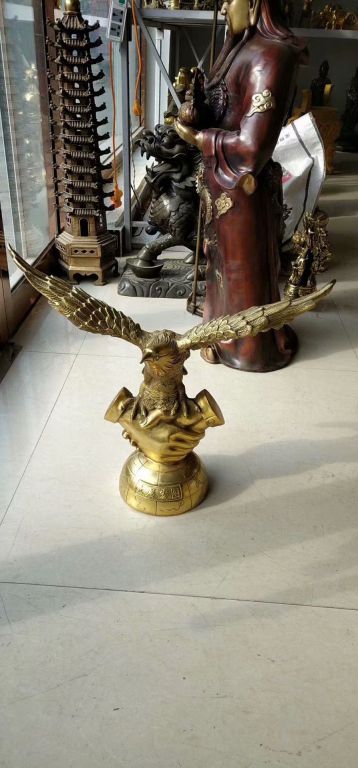 铸铜老鹰雕塑，老鹰工艺品，办公室老鹰雕塑4